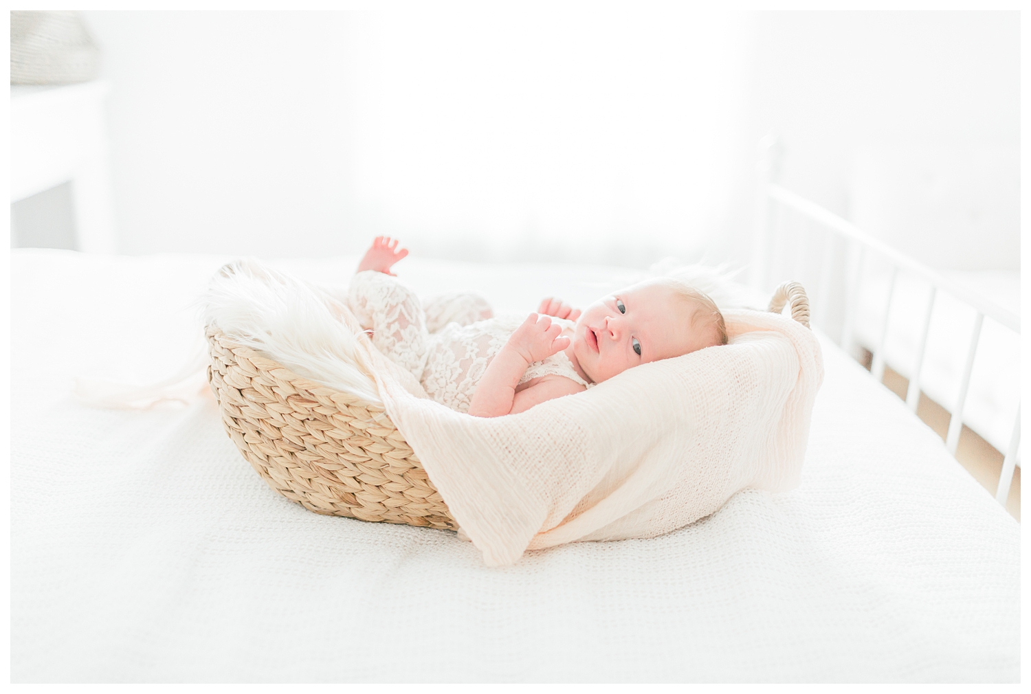 Z71A2775_coeurdalene-newborn-photographer.jpg